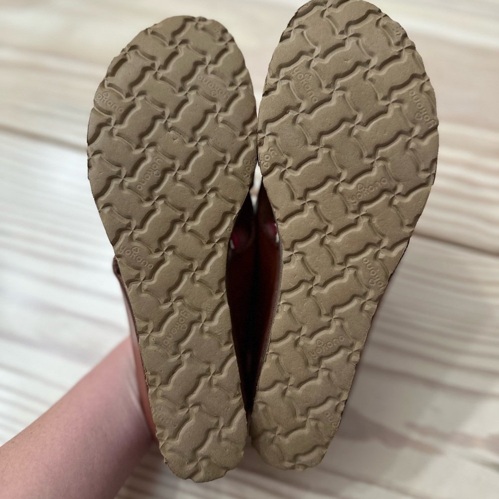Women's Brown Leather Crisscross Slide Sandals - Picture 4 of 5